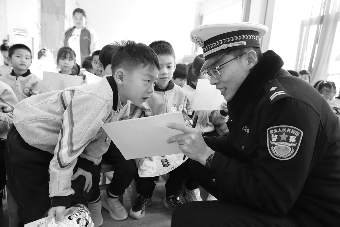 微信图片_20240110172352gfbf.jpg